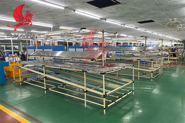 Thanh Trượt Con Lăn Nhựa Lắp Ráp – Giải Pháp Tối Ưu Cho Dây Chuyền Sản Xuất